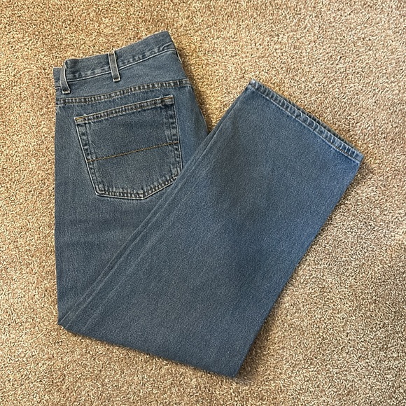 👨🏾Men’s Jeans👨🏾 - Picture 3 of 4